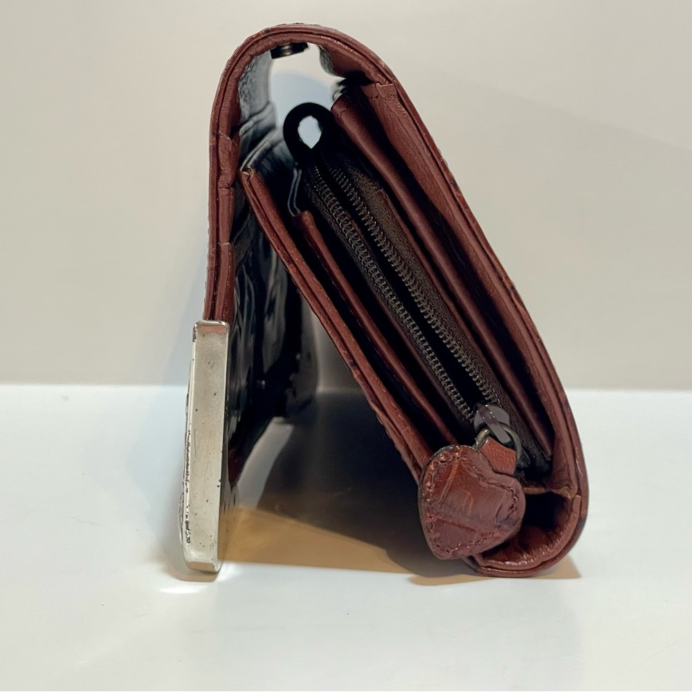 Brighton Crocodile Embossed Vintage Leather Clutch / Wallet Organizer - Picture 4 of 16
